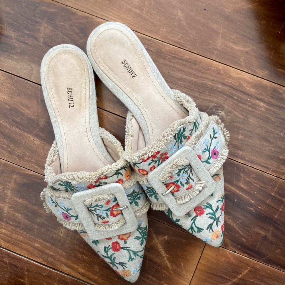Schutz loafers size 6